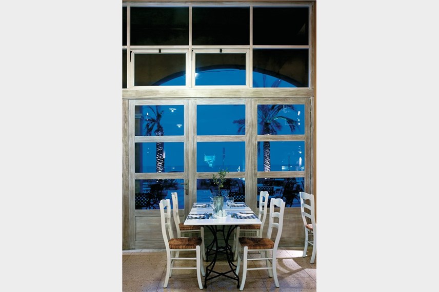  Grecotel Plaza Beach House