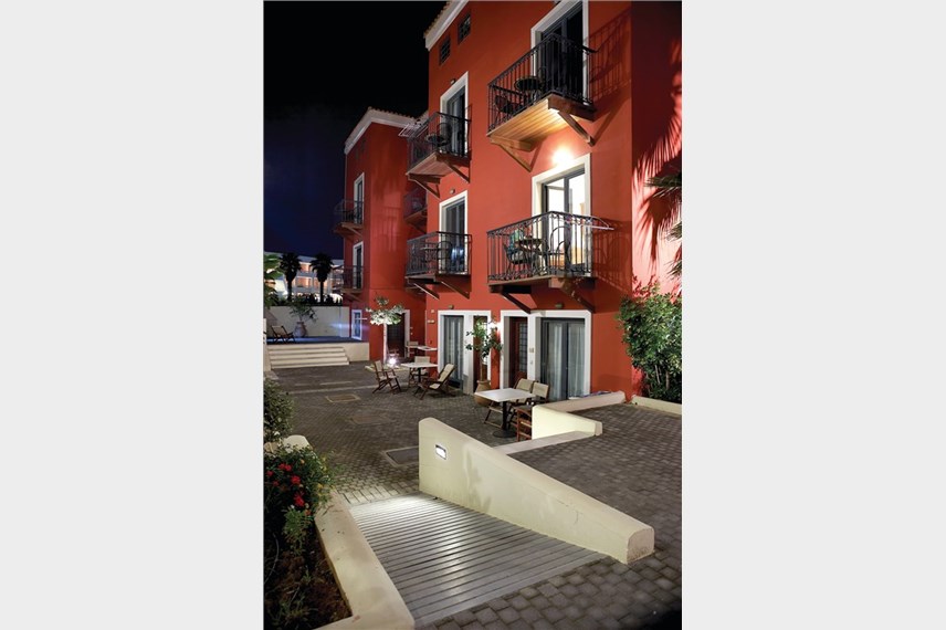  Grecotel Plaza Beach House