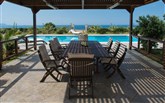  Cretan Beachfront vila