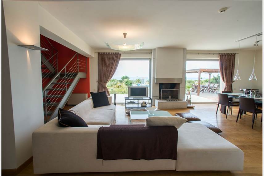  Cretan Beachfront vila