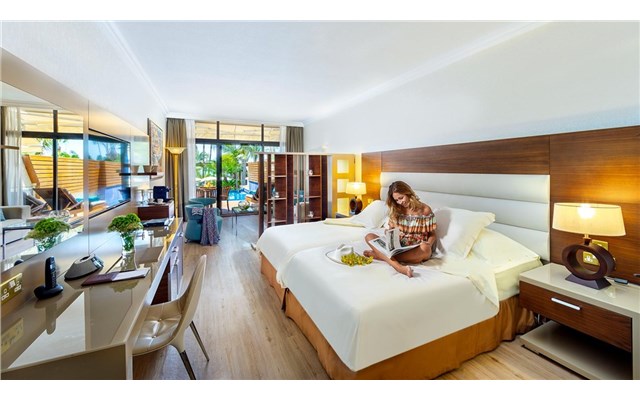 amathus hotel limassol Amathus Beach