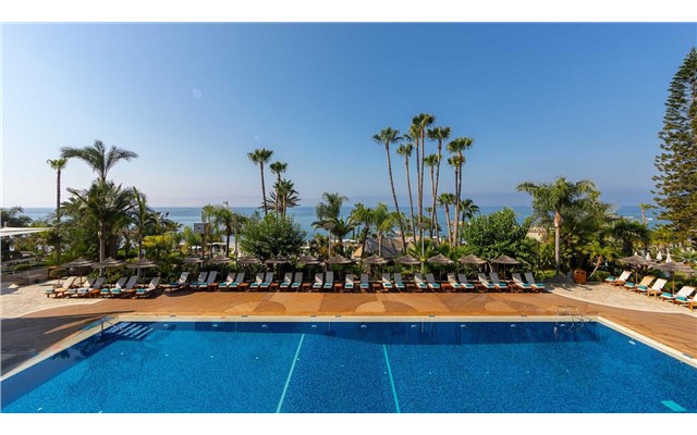 amathus beach hotel limassol cyprus Amathus Beach