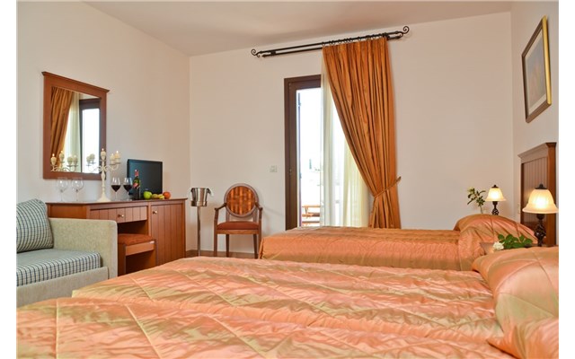 Naxos Resort Beach Hotel 