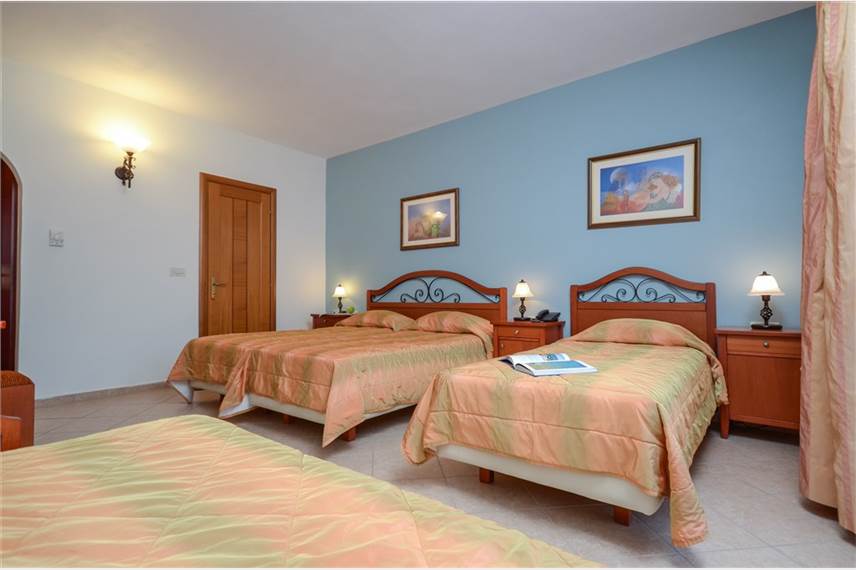  Naxos Resort Beach Hotel