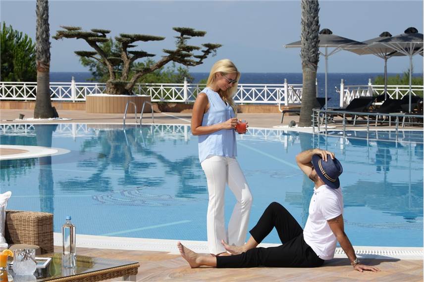  Pomegranate Wellness Spa Hotel