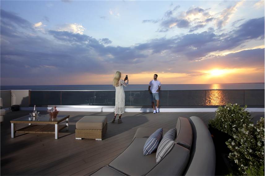  Pomegranate Wellness Spa Hotel