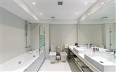  Pomegranate Wellness Spa Hotel