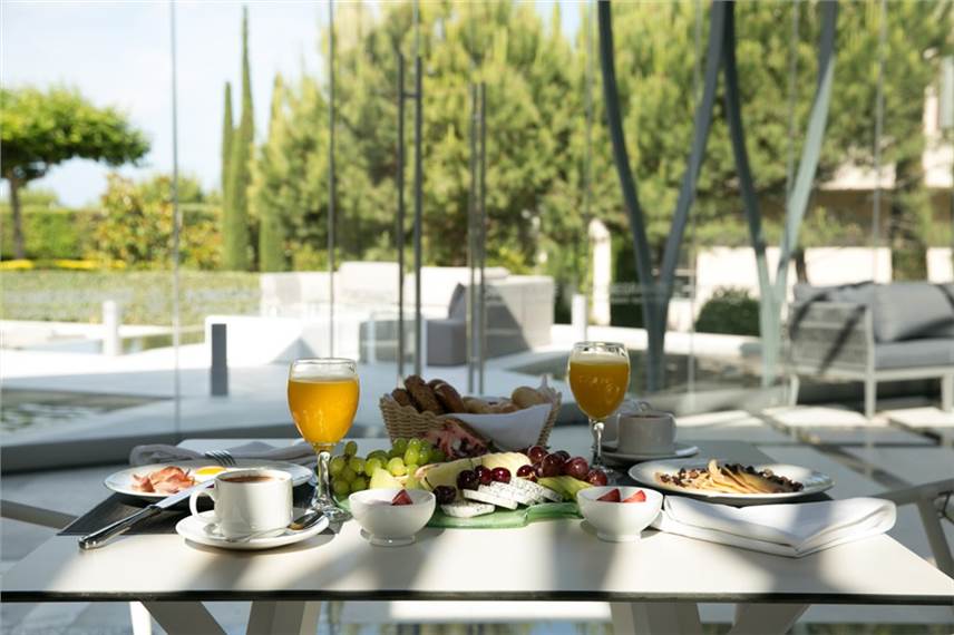  Pomegranate Wellness Spa Hotel