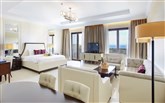  Pomegranate Wellness Spa Hotel