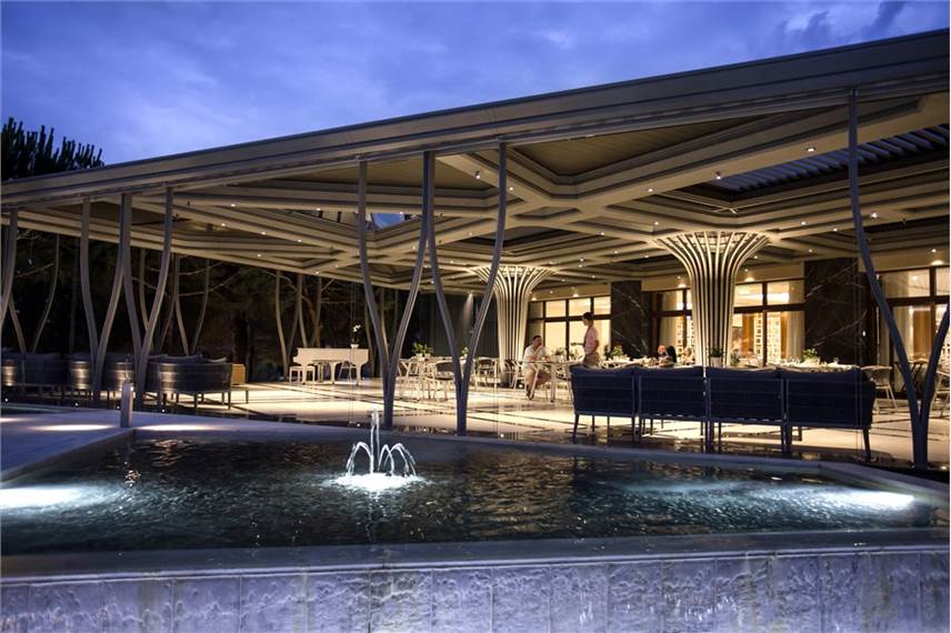  Pomegranate Wellness Spa Hotel
