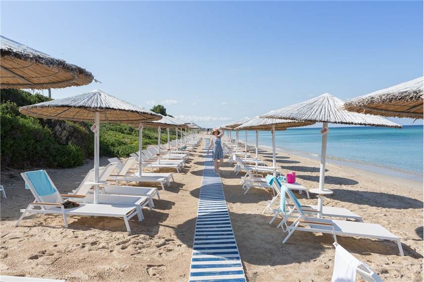  Pomegranate Wellness Spa Hotel