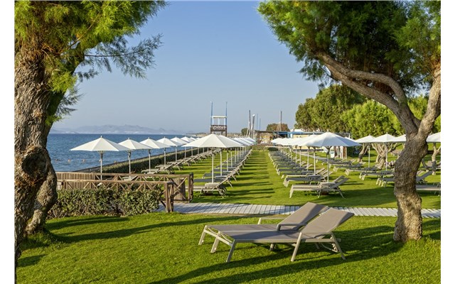 Neptune Luxury Resort 