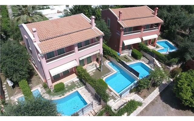 La Riviera Barbati, Korfu, Řecko La Riviera Barbati