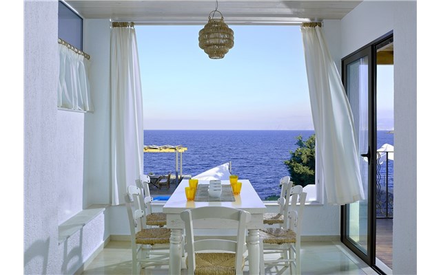 St. Nicolas Bay 