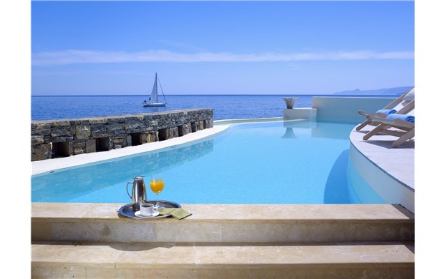 St. Nicolas Bay 