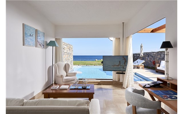 St. Nicolas Bay 