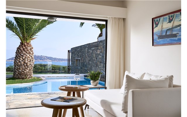 St. Nicolas Bay 