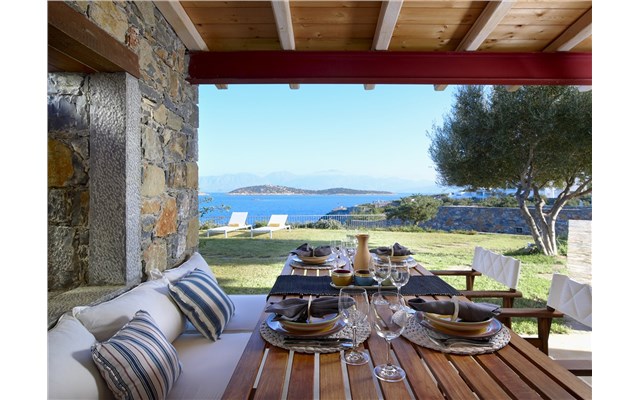 St. Nicolas Bay 