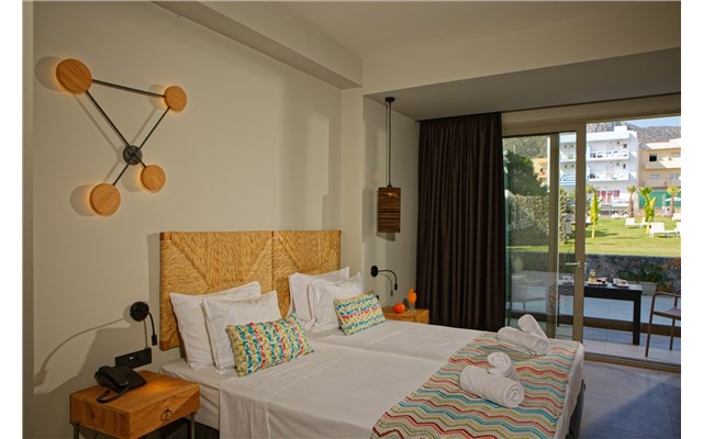 Palmera Beach Hotel and SPA 