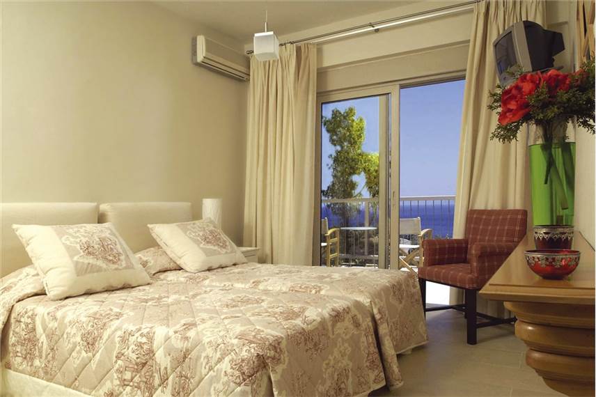  Pleiades Luxury Villas
