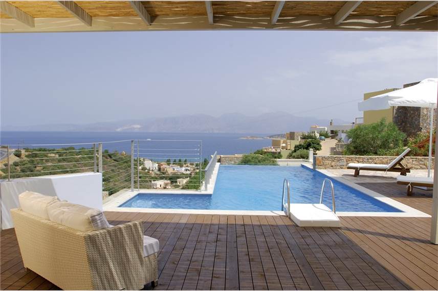 Pleiades Luxury Villas