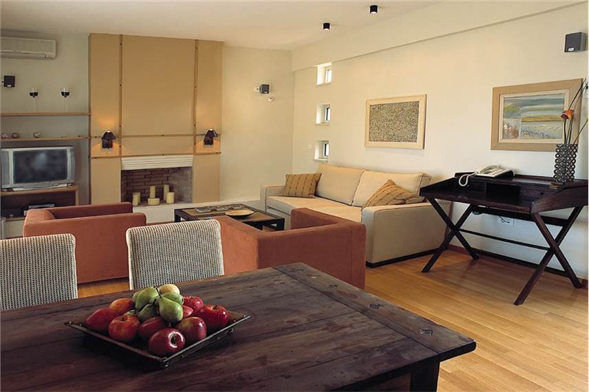 Pleiades Luxury Villas