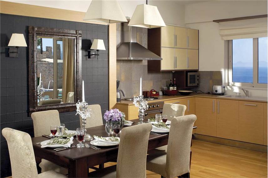  Pleiades Luxury Villas