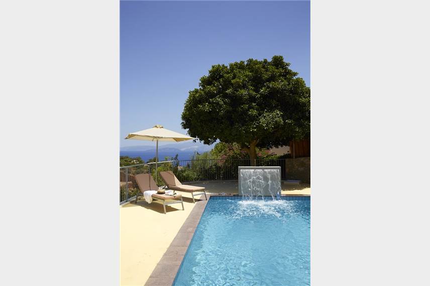  Pleiades Luxury Villas