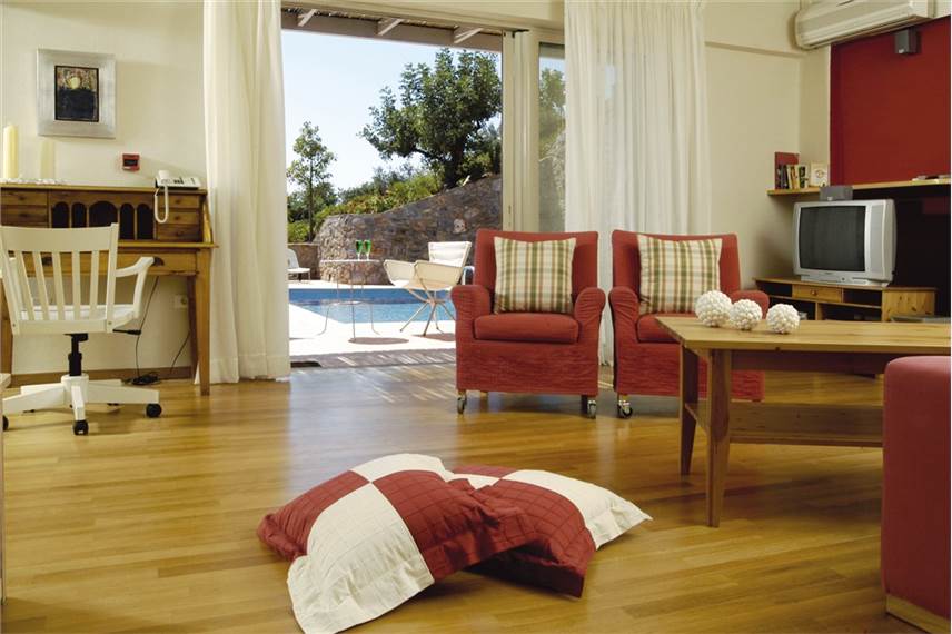  Pleiades Luxury Villas