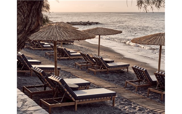 Numo Ierapetra Beach Resort, Curio Collection by Hilton 