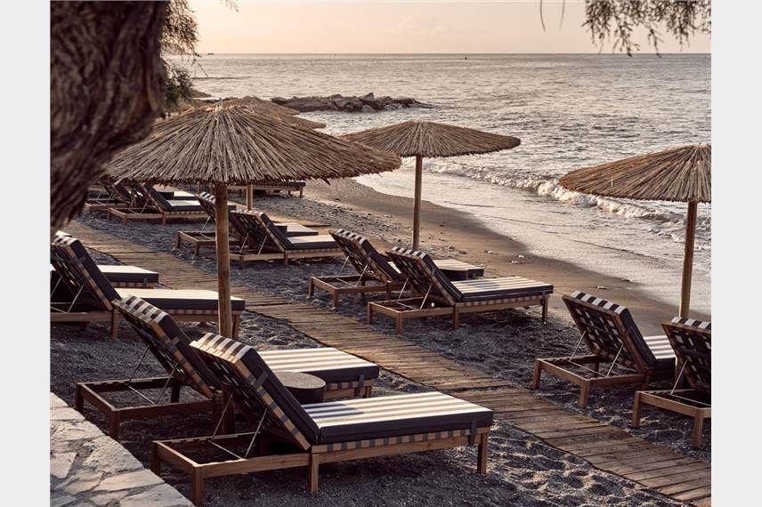Numo Ierapetra Beach Resort, Curio Collection by Hilton, pláž Numo Ierapetra Beach Resort, Curio Collection by Hilton