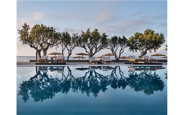 Numo Ierapetra Beach Resort, Curio Collection by Hilton 
