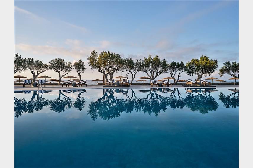  Numo Ierapetra Beach Resort, Curio Collection by Hilton