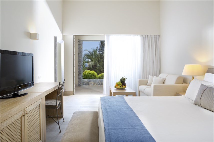 Aquagrand Artistic Luxury Beach Resort - Aquagrand Artistic Luxury Beach Resort