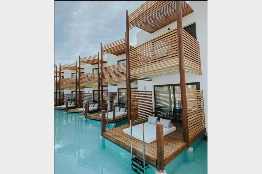  Stella Island Luxury Resort and Spa