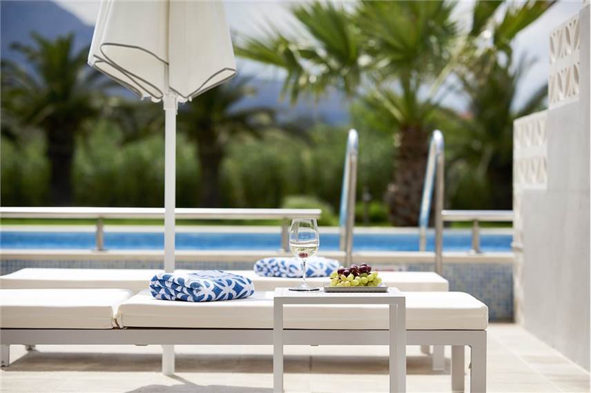  Mythos Palace Resort and Spa