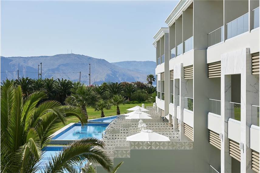  Mythos Palace Resort and Spa