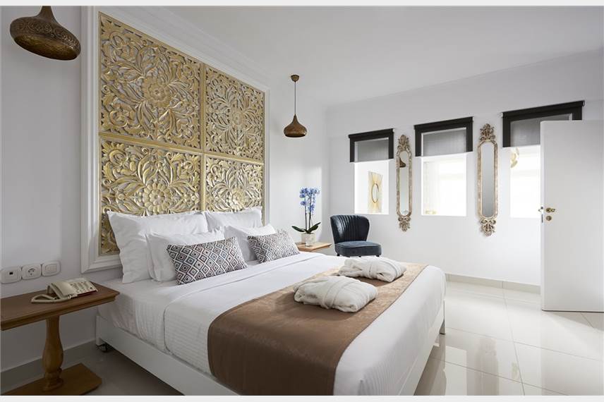  Mythos Palace Resort and Spa