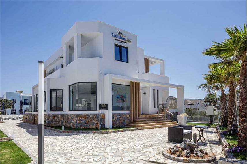  Golden Bay Boutique Hotel and Bungalows