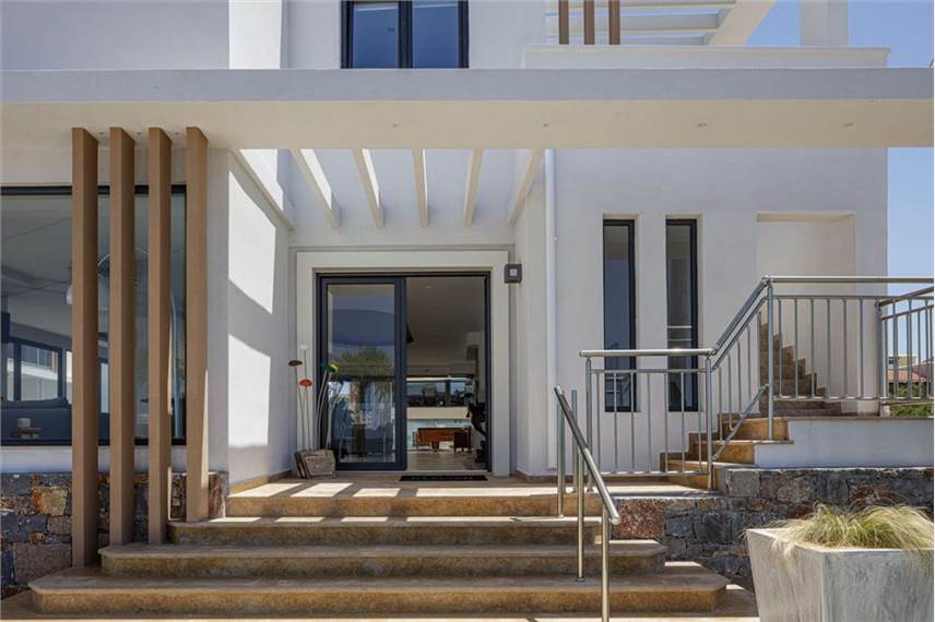  Golden Bay Boutique Hotel and Bungalows