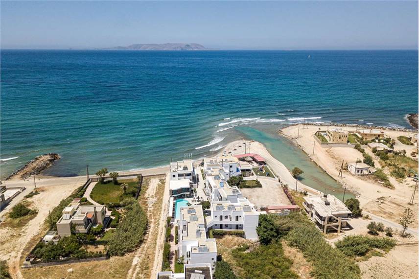  Golden Bay Boutique Hotel and Bungalows