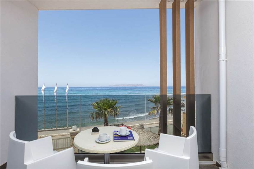  Golden Bay Boutique Hotel and Bungalows