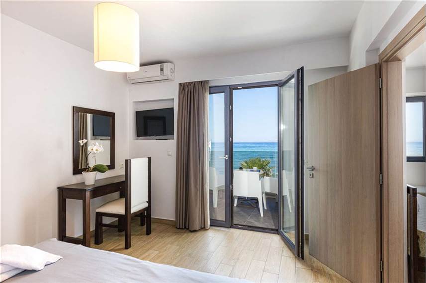  Golden Bay Boutique Hotel and Bungalows