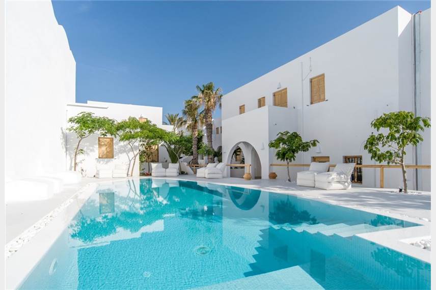 Santorini Crystal Blue Suites, Greece - Santorini Crystal Blue Suites