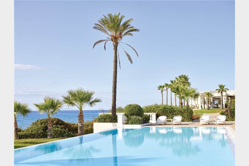  Mandola Rosa a Grecotel Resort to Live at Riviera Olympia