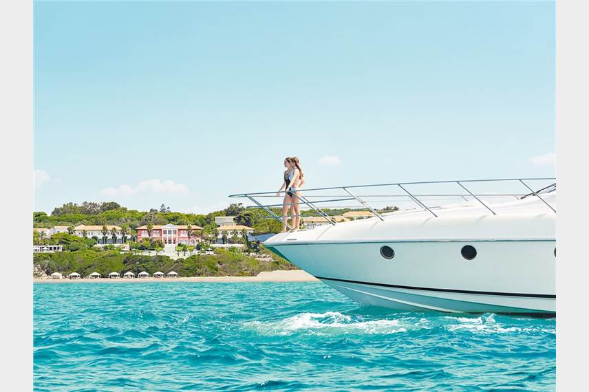  Mandola Rosa a Grecotel Resort to Live at Riviera Olympia