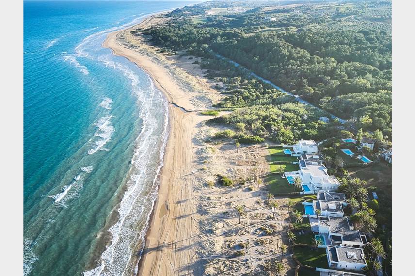  Mandola Rosa a Grecotel Resort to Live at Riviera Olympia