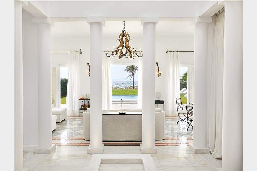  Mandola Rosa a Grecotel Resort to Live at Riviera Olympia