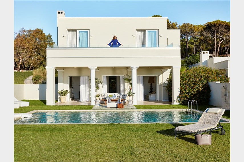 Mandola Rosa a Grecotel Resort to Live at Riviera Olympia