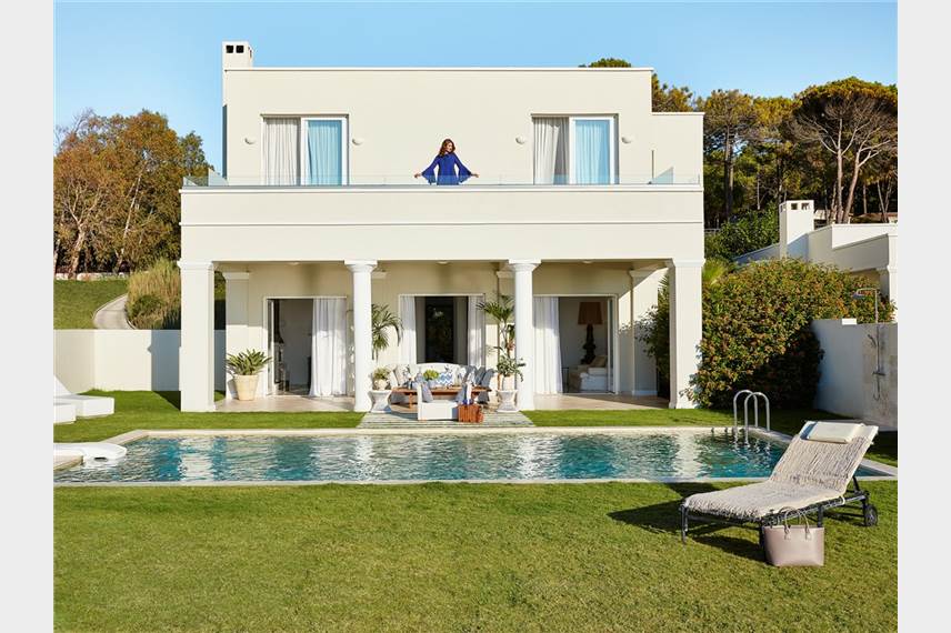  Mandola Rosa a Grecotel Resort to Live at Riviera Olympia
